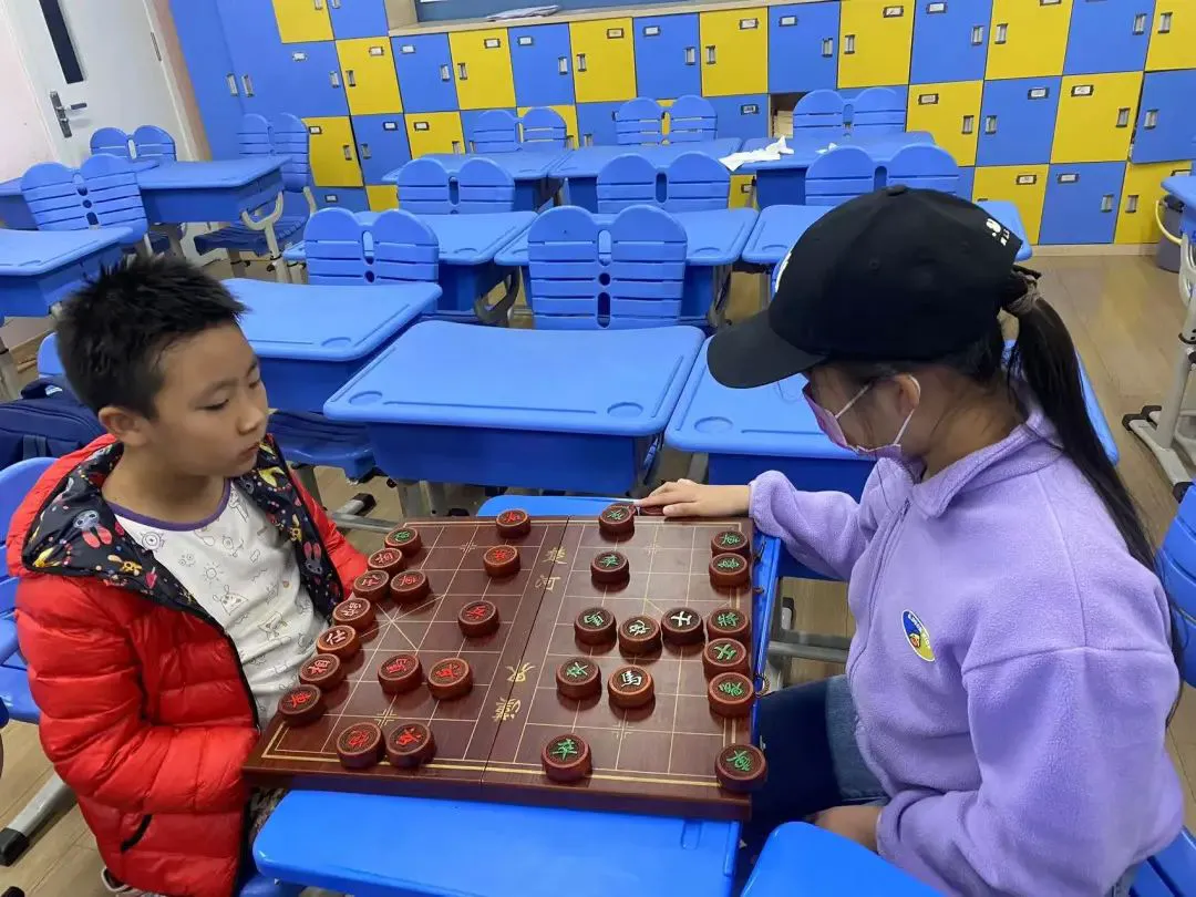 如何通过模拟比赛环境提高篮板实战能力?_0